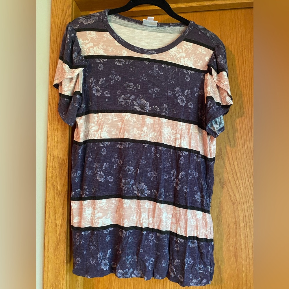 Striped Lularoe Olive tee size small